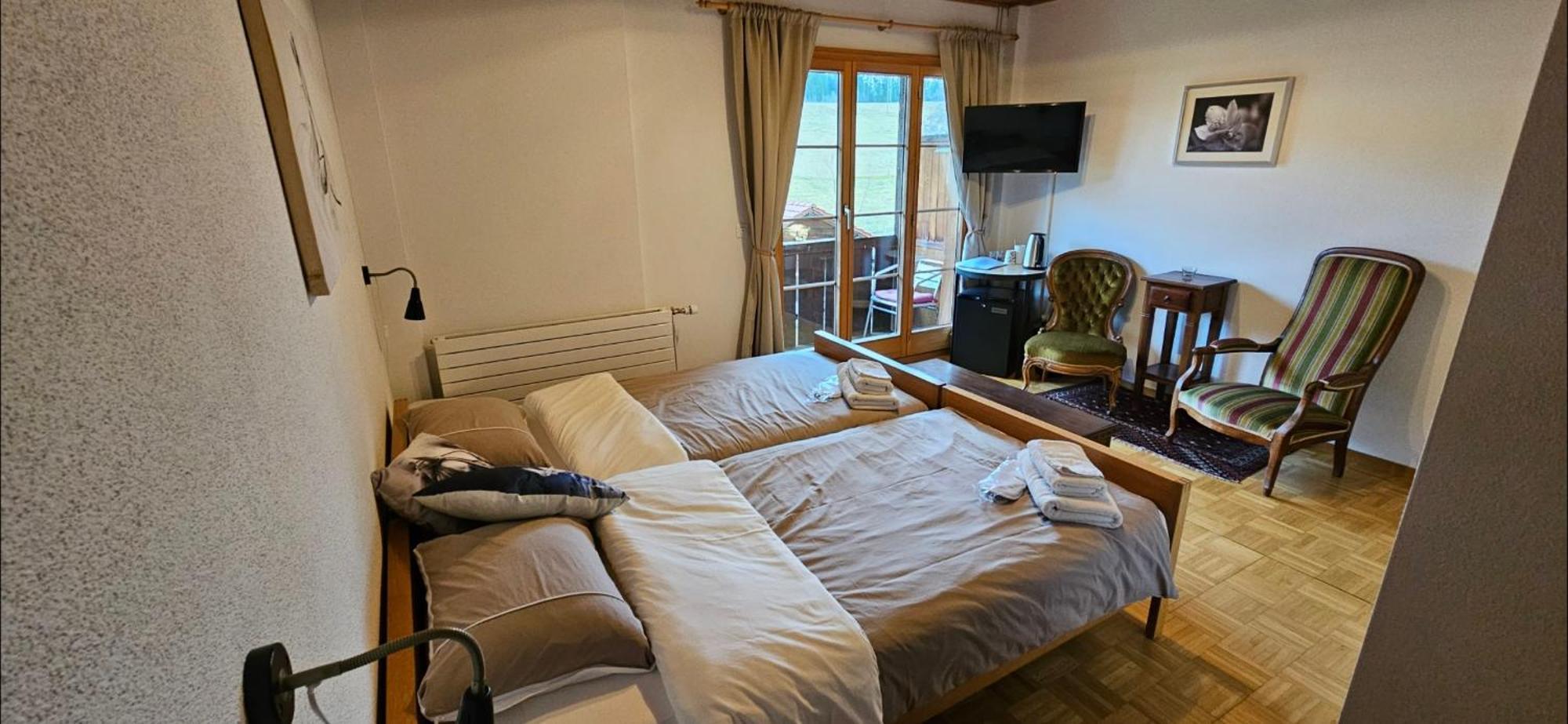 Miramont Trekking Hotell Saicourt Eksteriør bilde